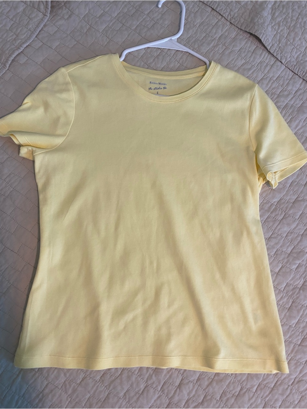 St. John's Bay Pale Yellow Short Sleeve Crewneck Tee